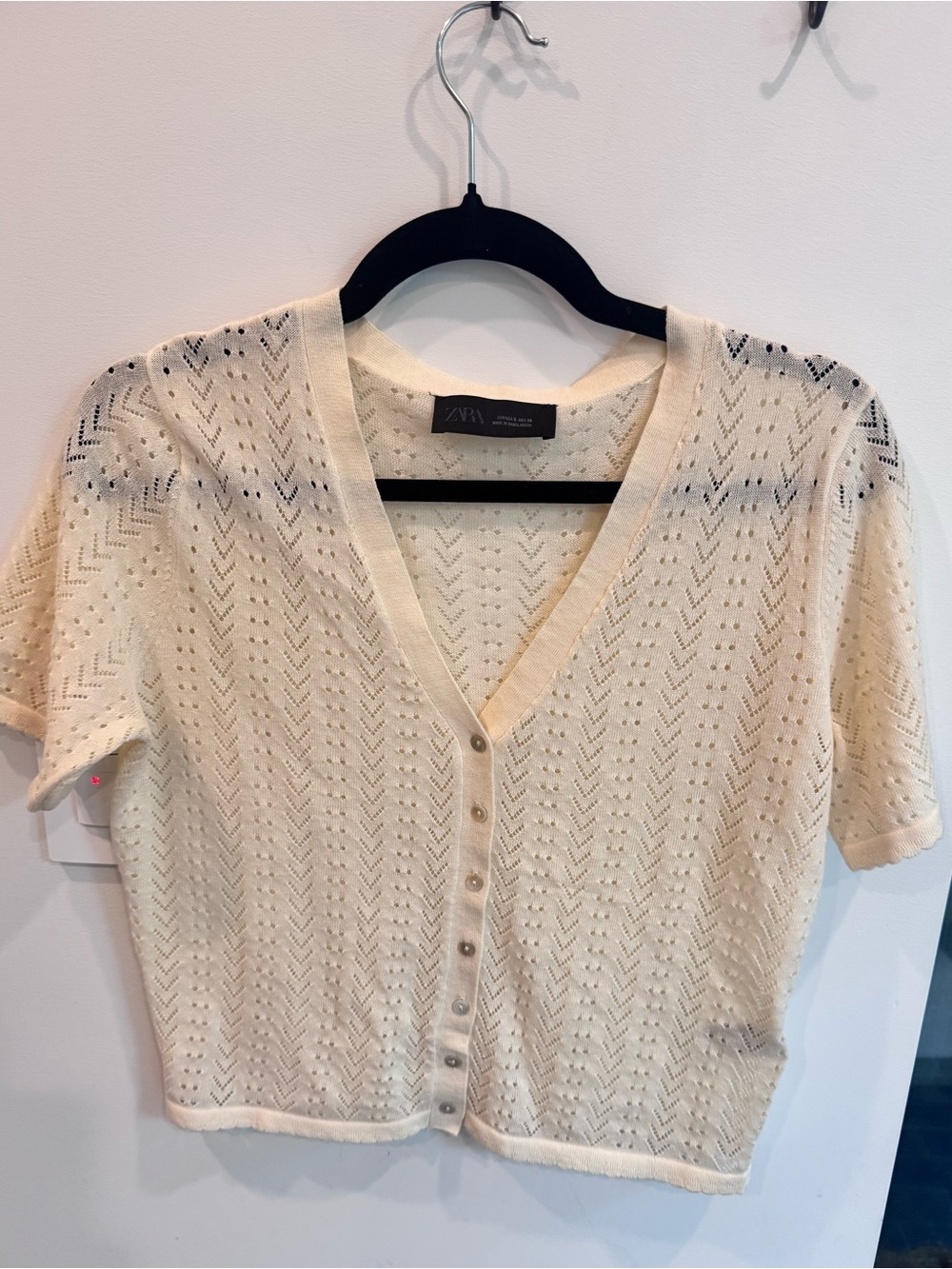 Short-Sleeve Button-Front Knit Top - Zara